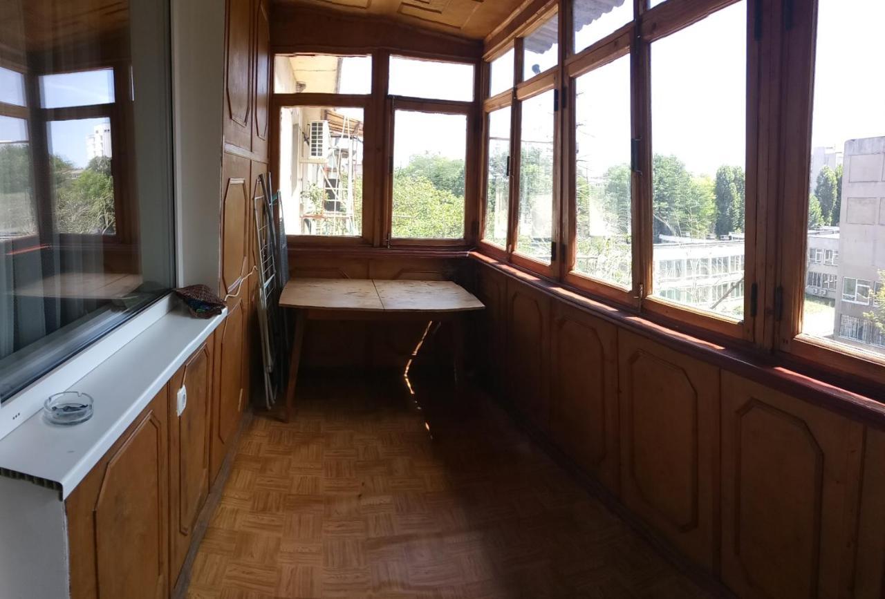Frantsuzky Bulvar 22А Odessa Exteriör bild